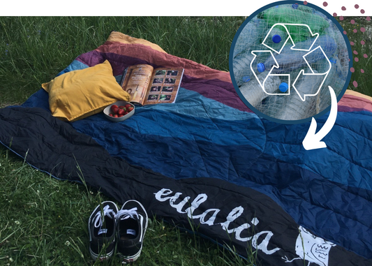 How is an Eulalia outdoor blanket made from an old plastic bottle?